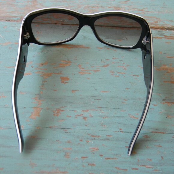 Christian Dior LOVINGLYDIOR2 BLACK Heart LOGO DETAIL SUNGLASSES MADE IN ITALY - Picture 4 of 10